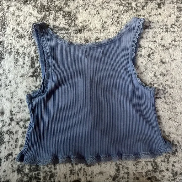 UO Brielle Button-Front Tank Top - Picture 2 of 10